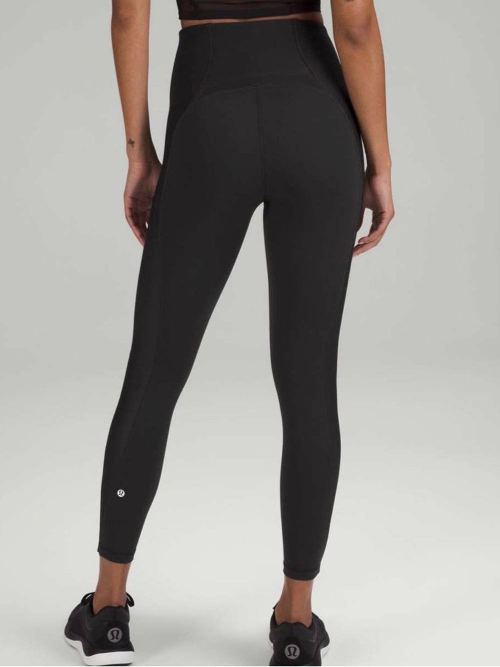 Lululemon Everlux and Mesh Super-High-Rise Training Tight 25" Size 4 Leggings